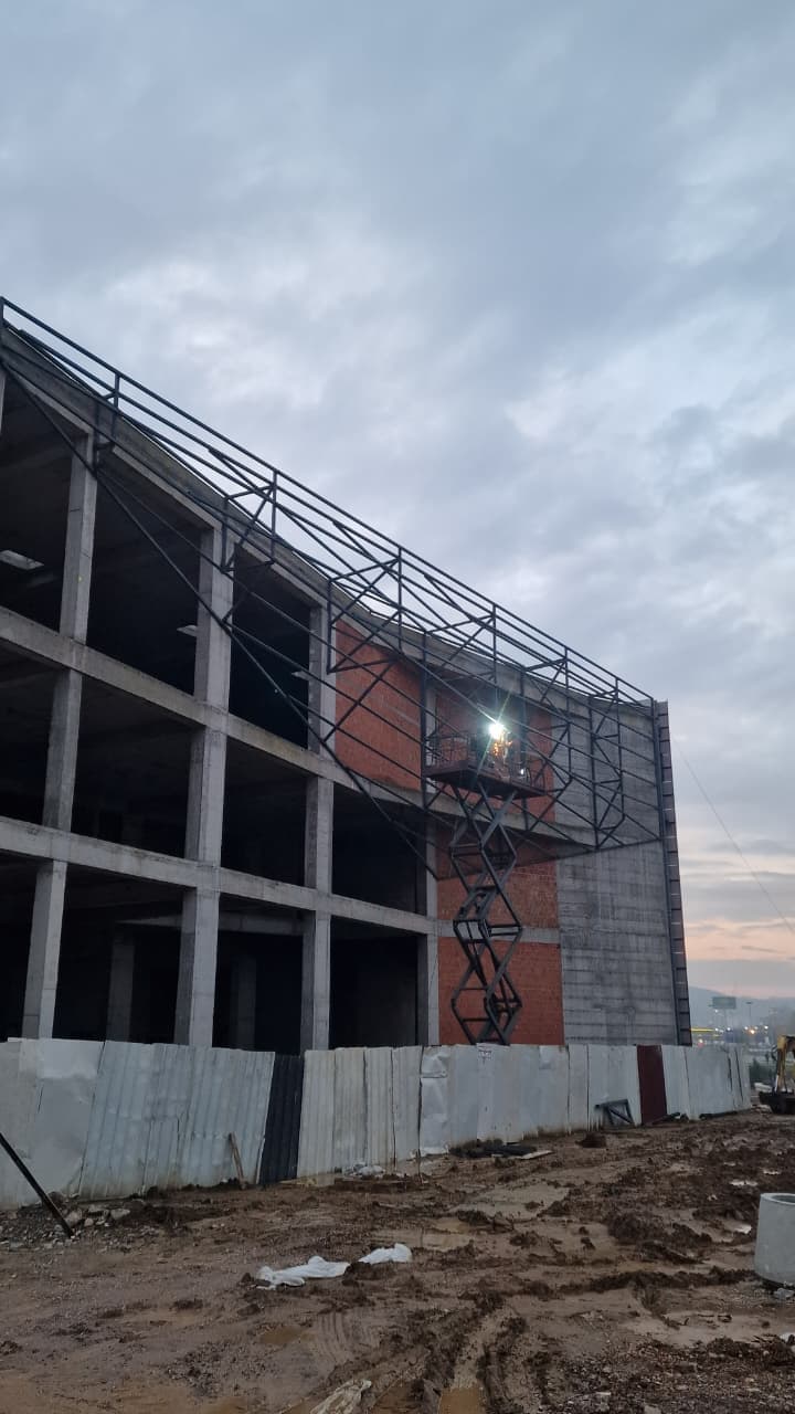 Steel construction project 21