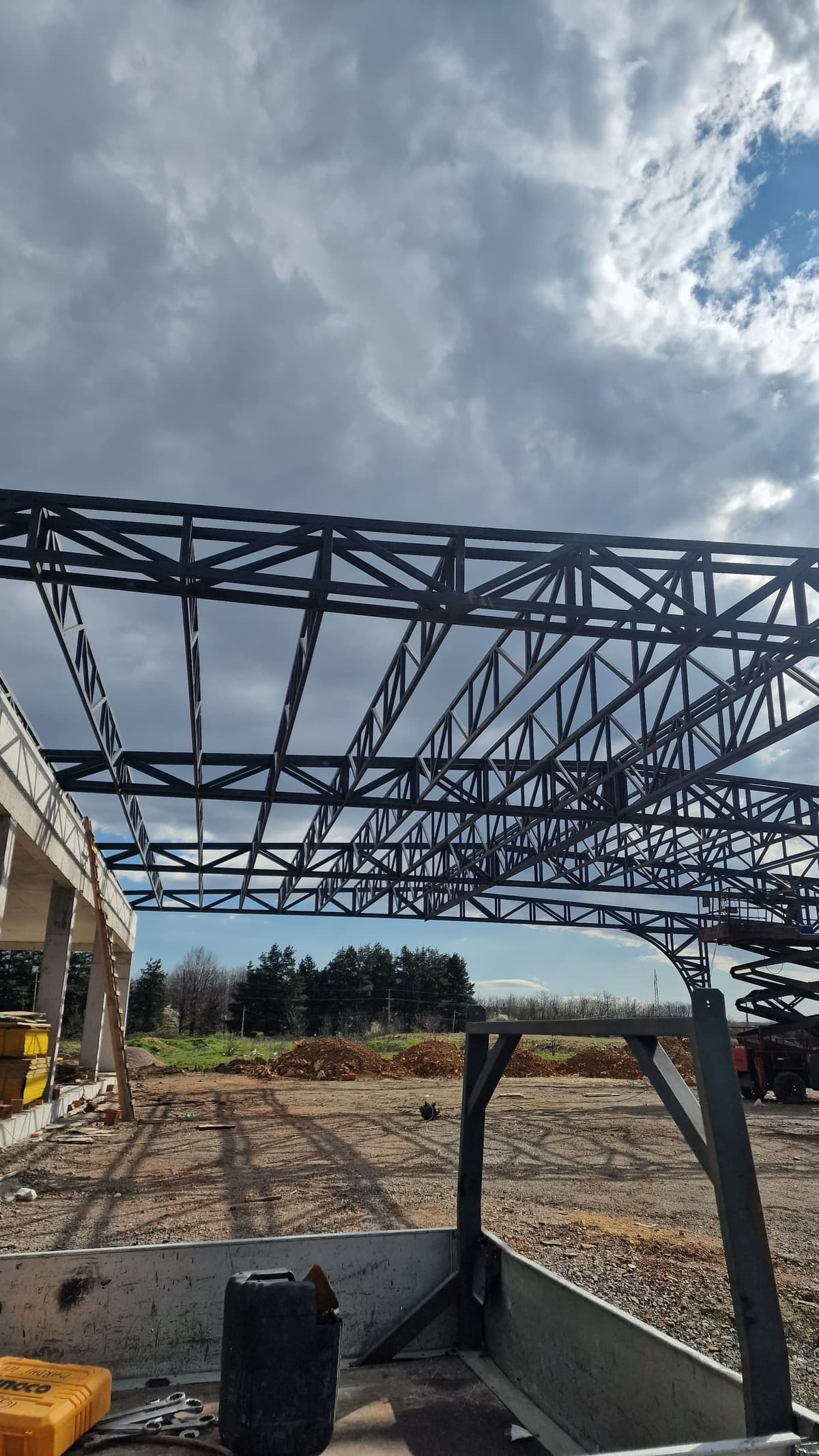 Steel construction project 25