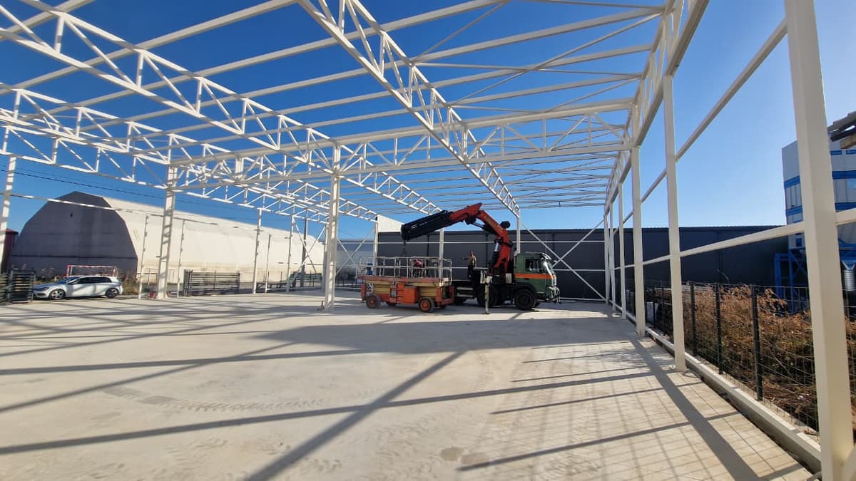 Steel construction project 31