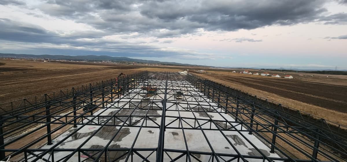 Steel construction project 32