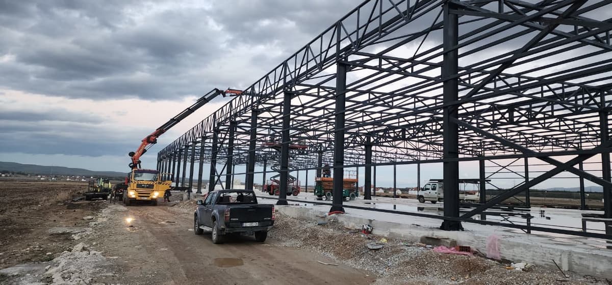 Steel construction project 36