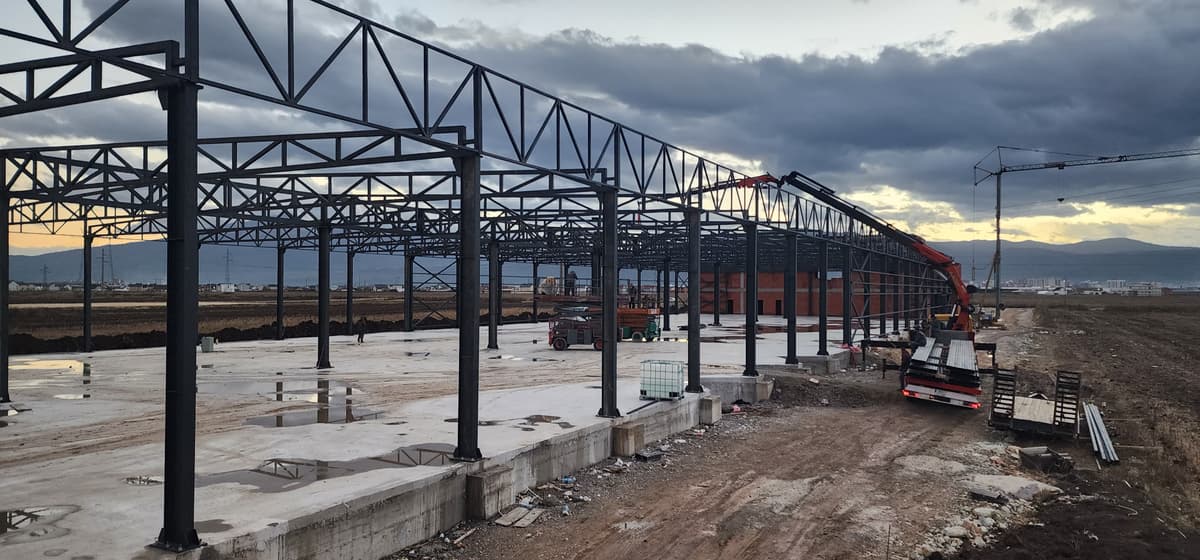 Steel construction project 49