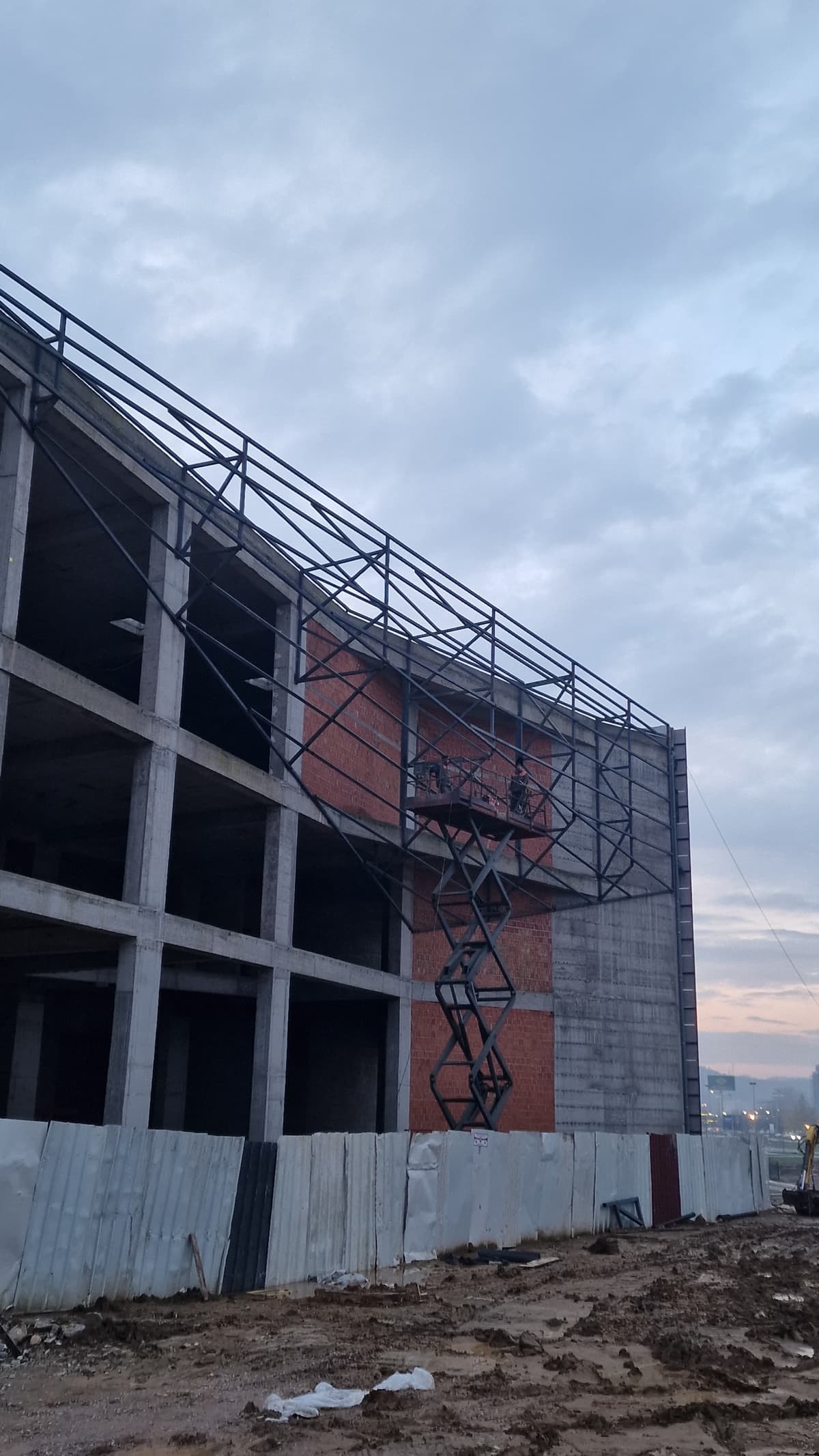 Steel construction project 51