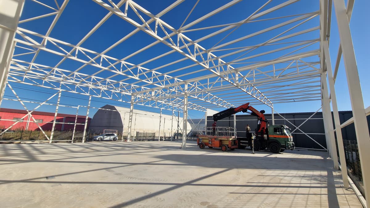 Steel construction project 55