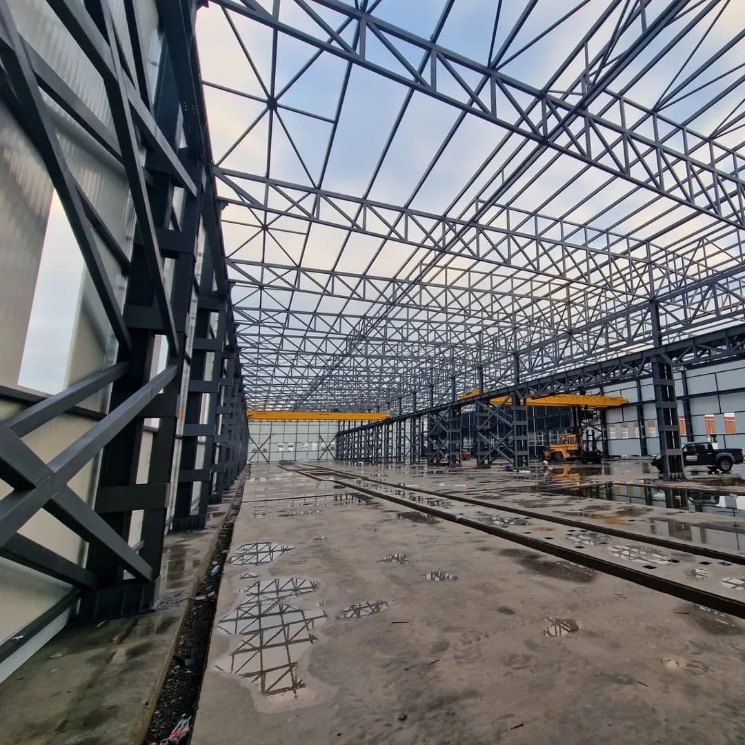 Fabrika E Tubave Et Com — Metal construction project 53