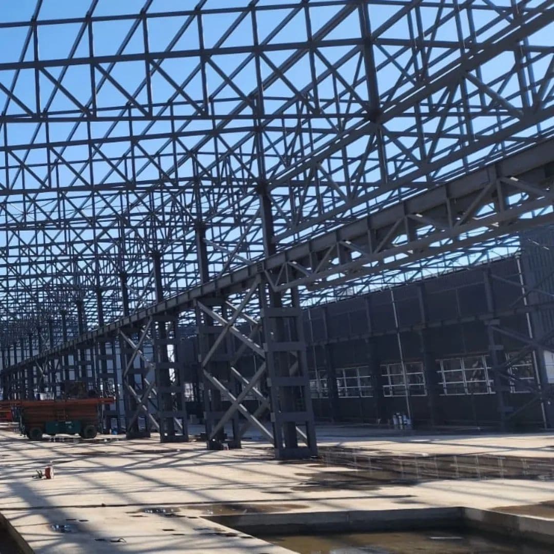 Fabrika E Tubave Et Com — Metal construction project 57