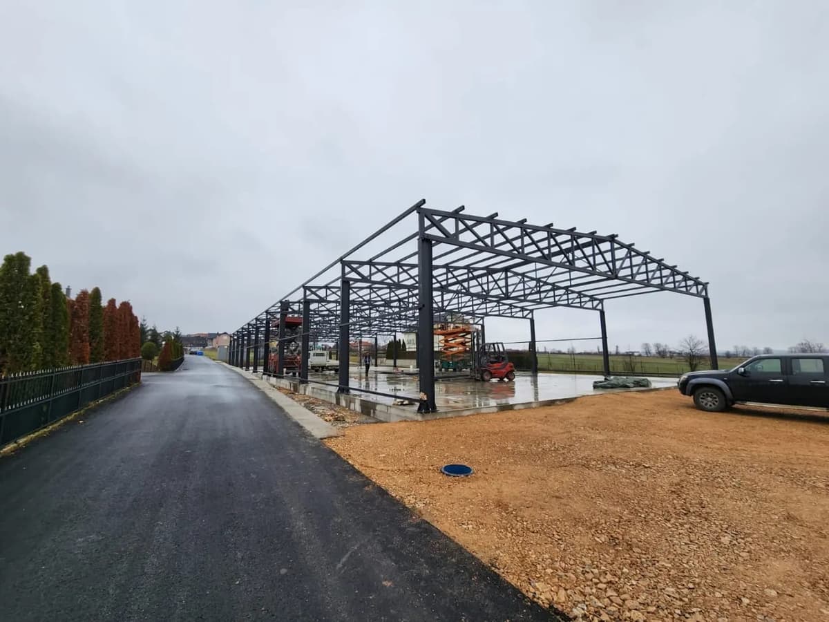 Mobileria Teo Greme — Metal construction project 88